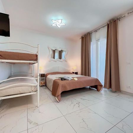 Zeus Apartment Bibione Exterior photo